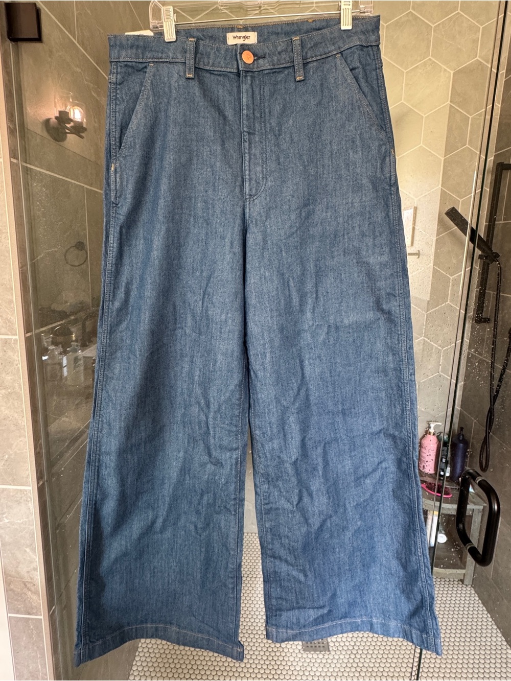 Wrangler women’s trouser Denim Jeans in Medium Blue